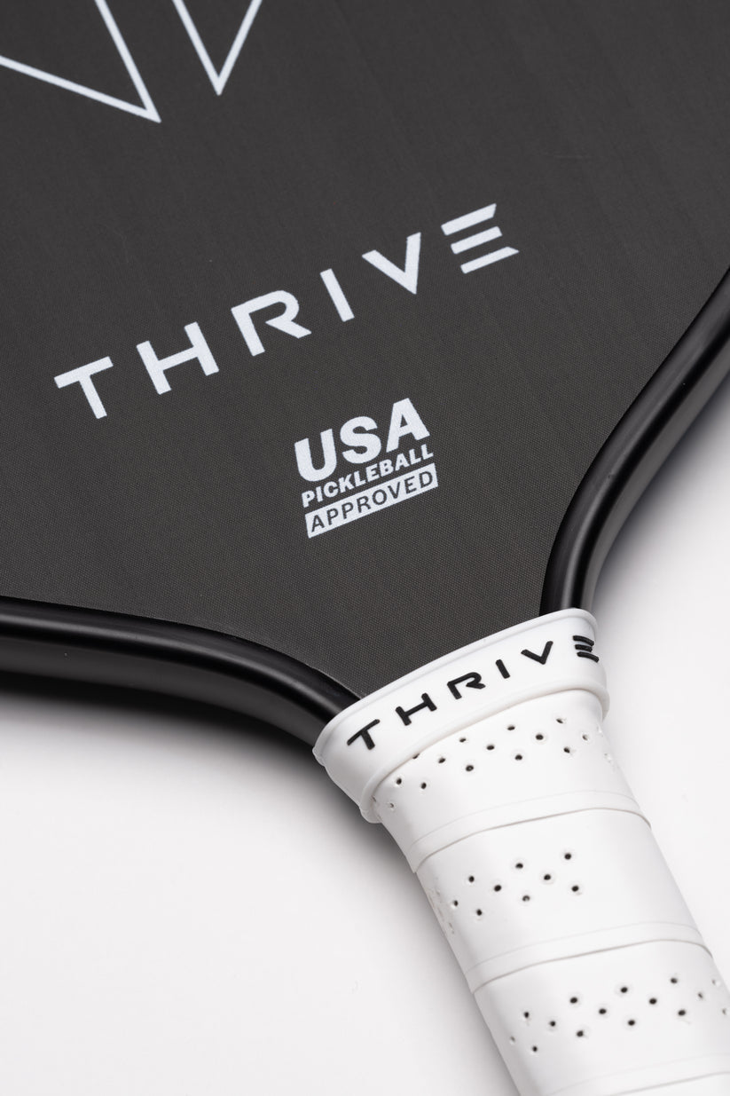 Thrive Threat 16 Paddle - - With Free Cover, Eraser, Weights and Key Chain