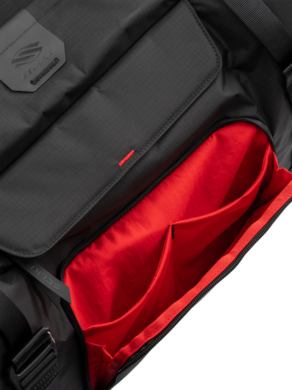 Selkirk Pro Line 2.0 Pickleball Duffle Bag - Volume: 45L